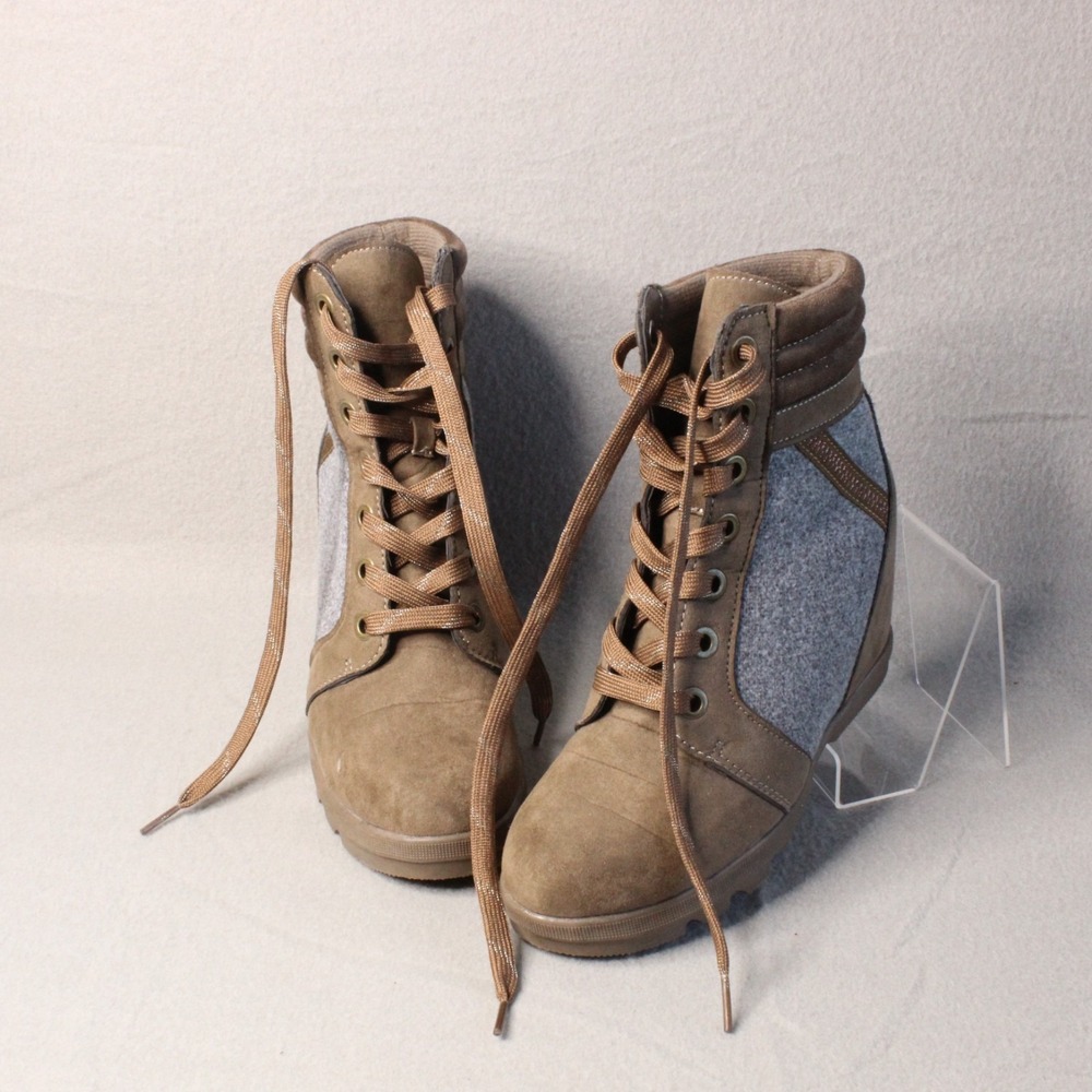 SERRA by Aldi Women's 8 Suede Hiking Boots Hidden Wedge Lace Up Round Toe Bootie
